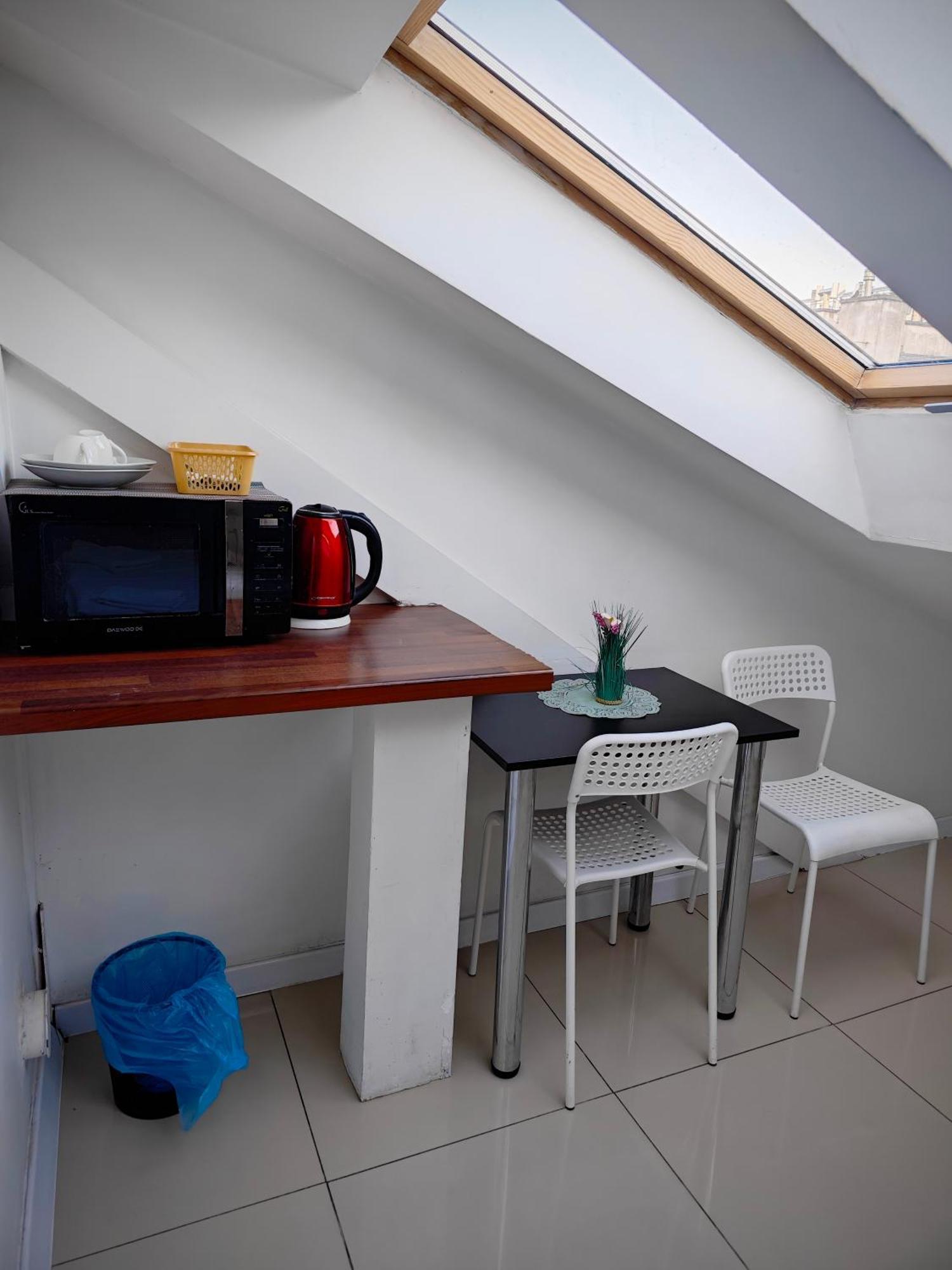 Apartamenty Hoza Attic Studio Варшава Номер фото