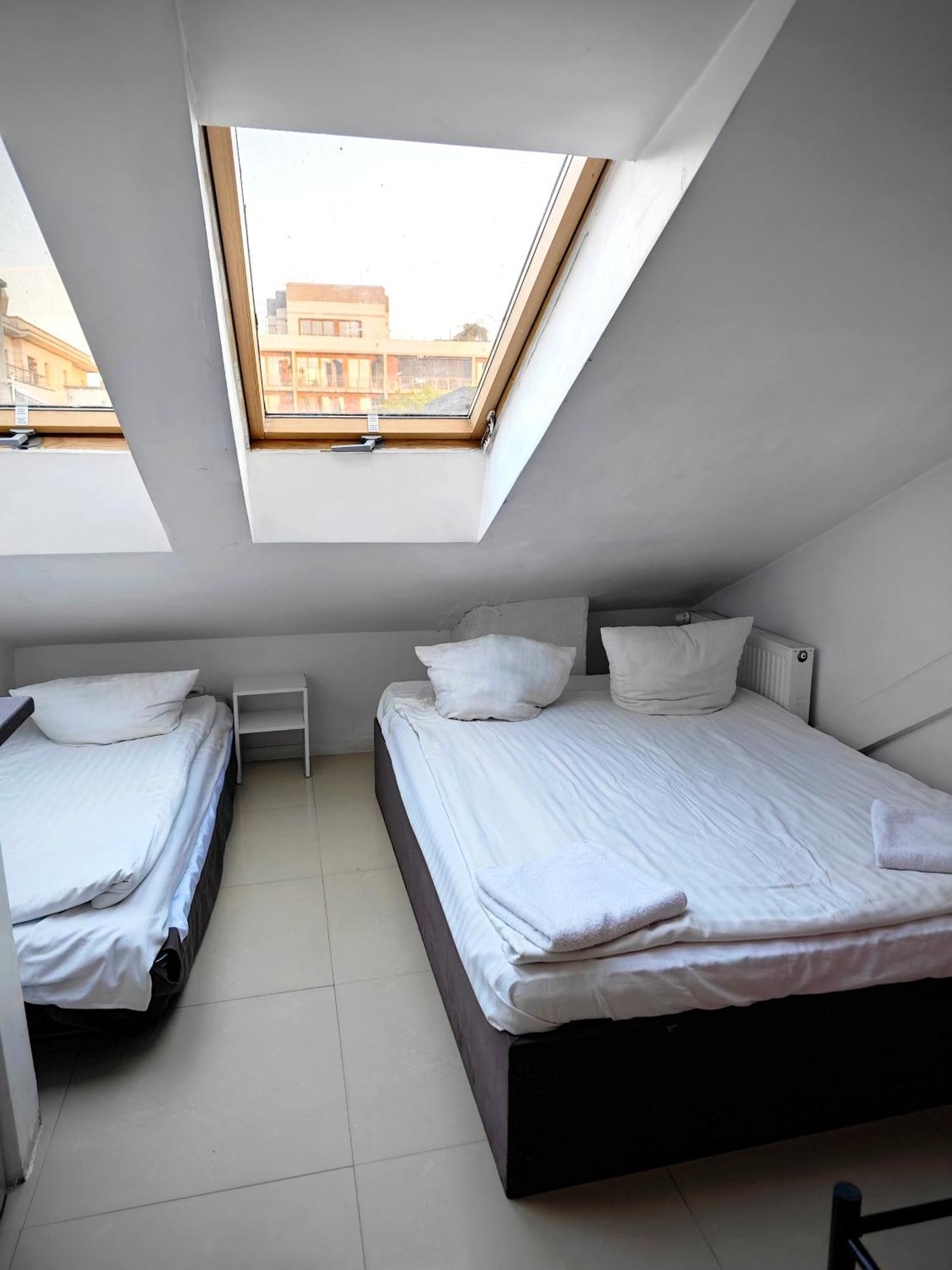 Apartamenty Hoza Attic Studio Варшава Номер фото