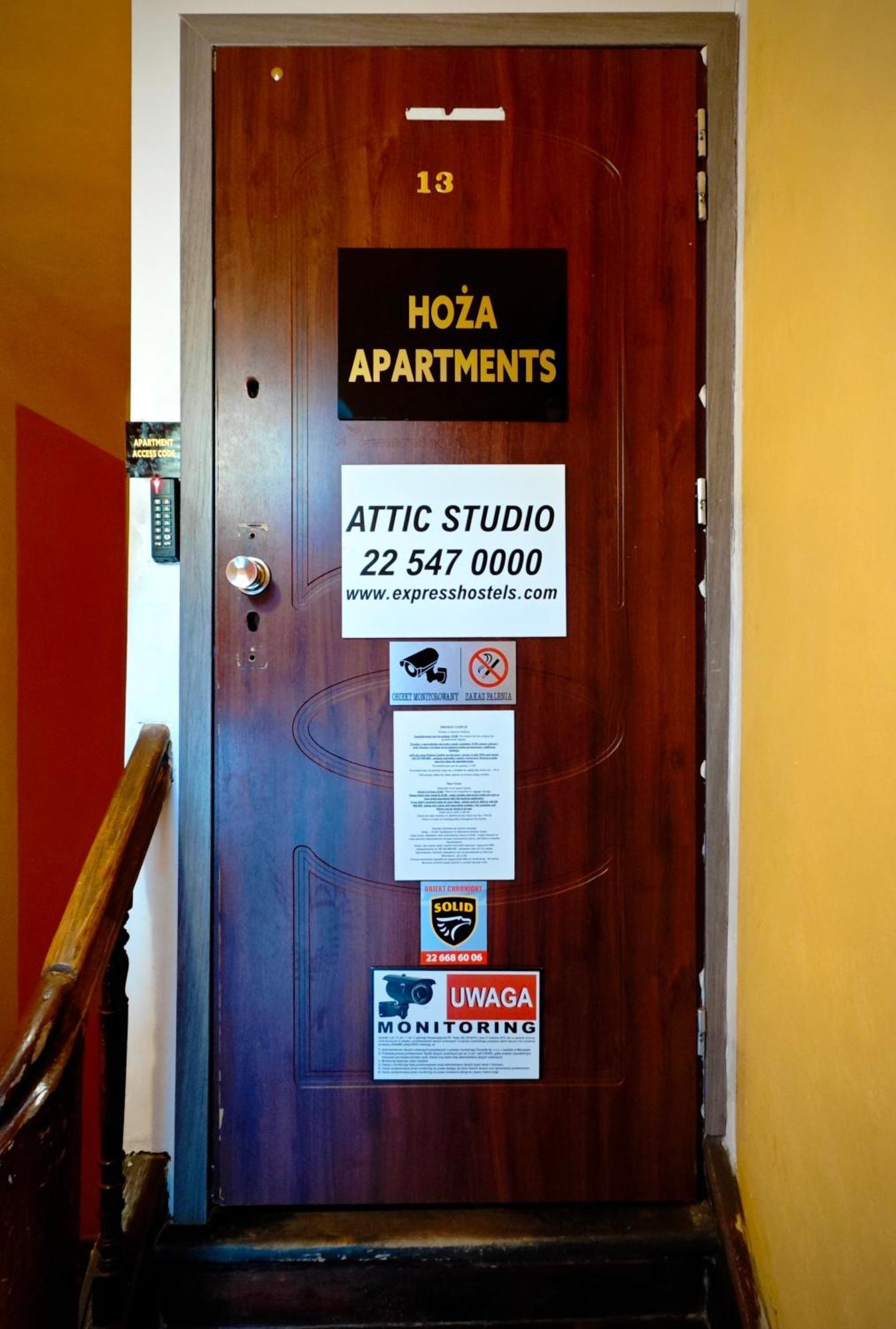 Apartamenty Hoza Attic Studio Варшава Экстерьер фото