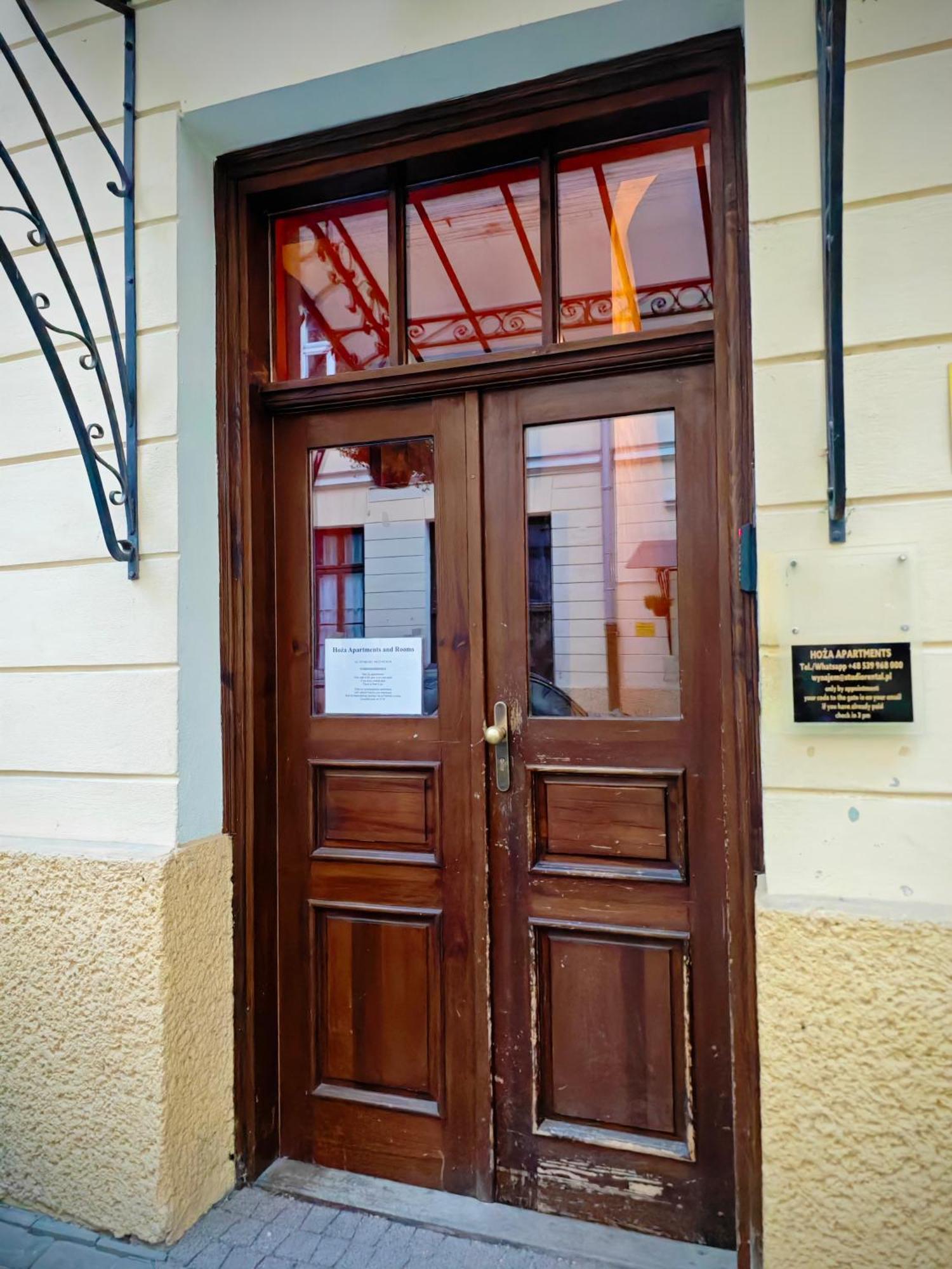 Apartamenty Hoza Attic Studio Варшава Экстерьер фото