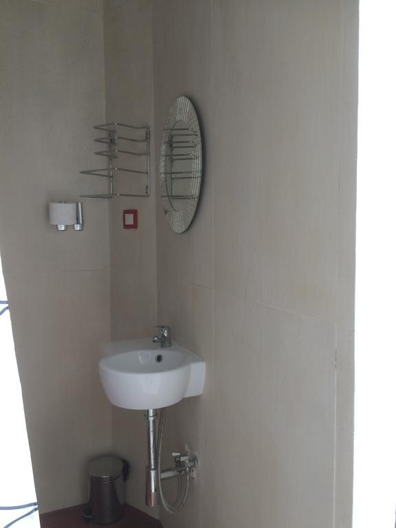 Apartamenty Hoza Attic Studio Варшава Экстерьер фото